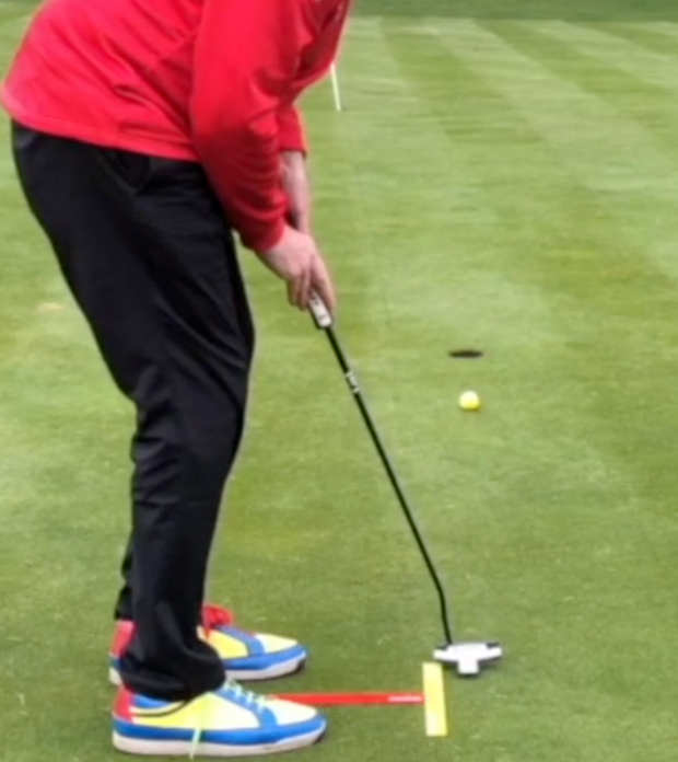 MINI PUTTING COURSE